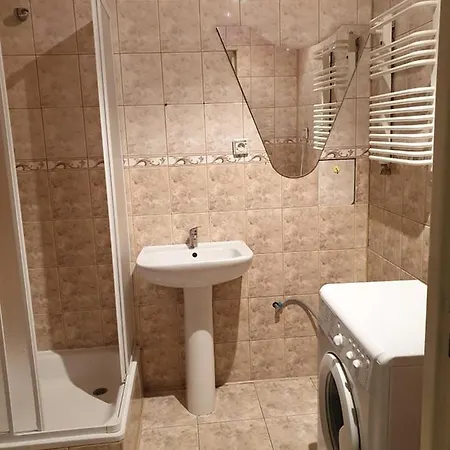 Hostal Comfort Space - City Center At The Lake *
