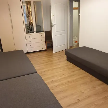 Hostal Comfort Space - City Center At The Lake Ostróda